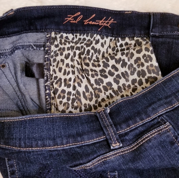 White House Black Market Noir Crop Leg Jeans - Picture 6 of 12